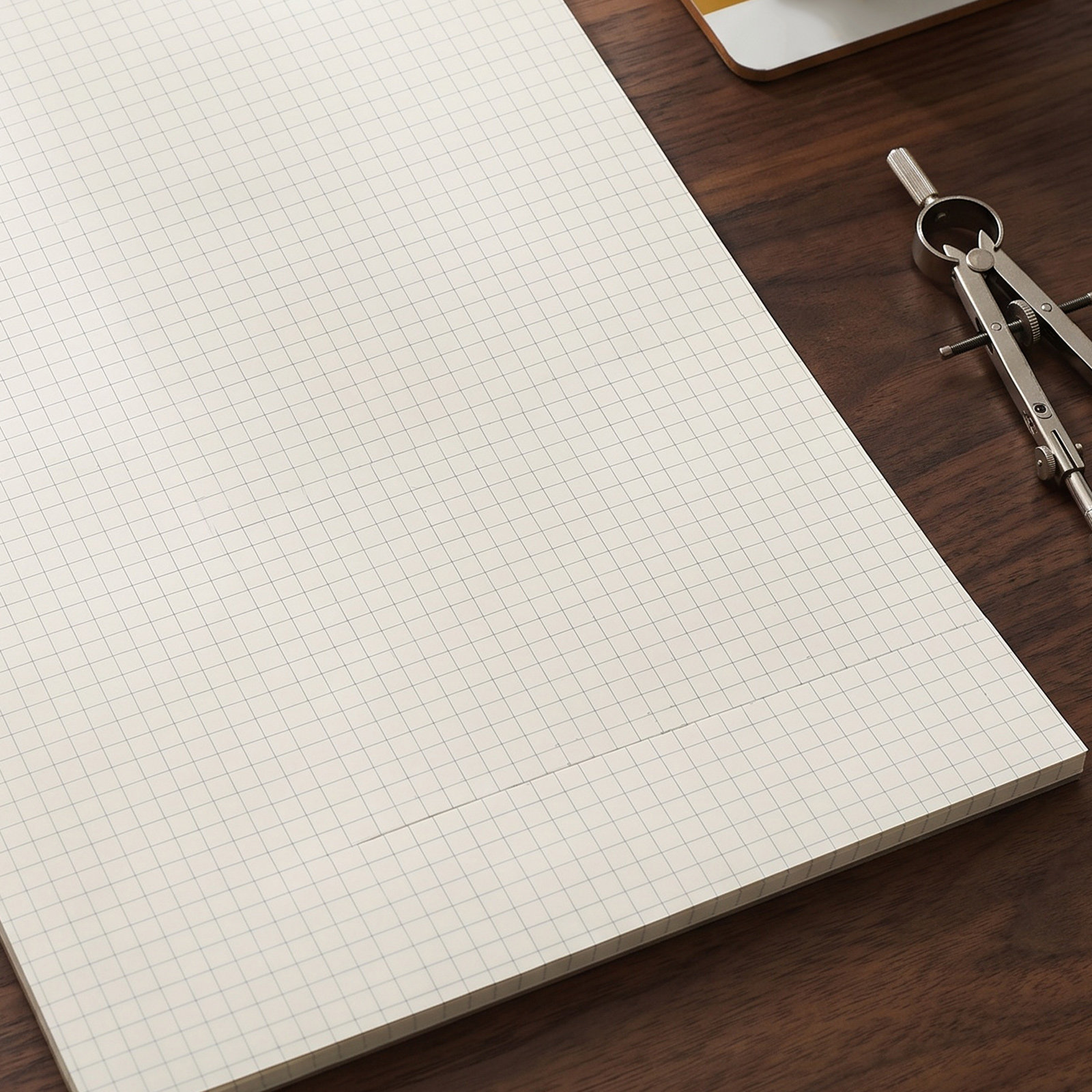 80 arkuszy papieru rysunkowego – Graph Paper Pad recenzja i cena